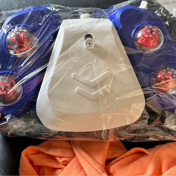 Dog Fountain Dog Sprinkler, Outdoor Dog Drinking Water Fountain with Quick Contr - Picture 8 of 8